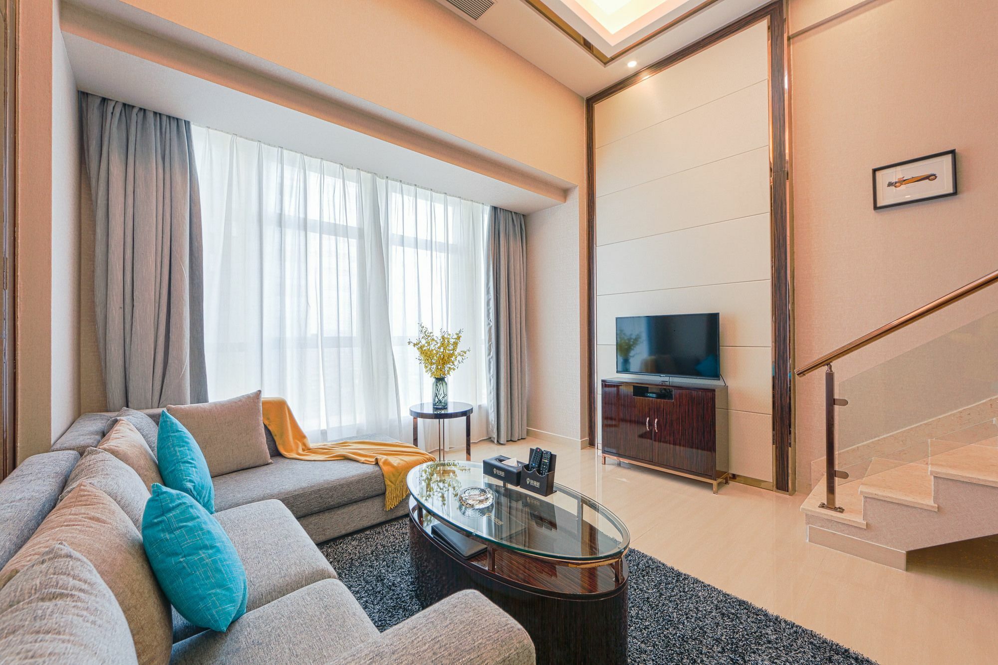 Waifiden Duplex Hotel Apartment Zhongyong Jinyu Branch-Free Shuttle Bus During The Canton Fair Exterior foto